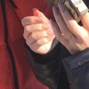 Meet your Posher, Lola